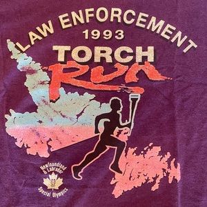 Vintage Men’s 1993 Law Enforcement Special Olympics Torch Run T-Shirt Large
